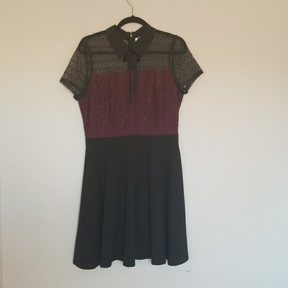 Black/Wine Lace Detailed Dress